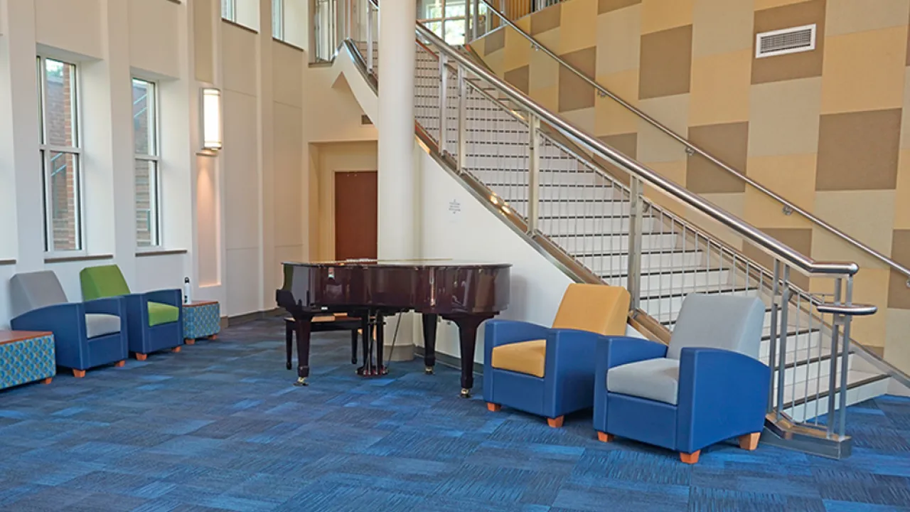 Photo of the Hunt Rotunda