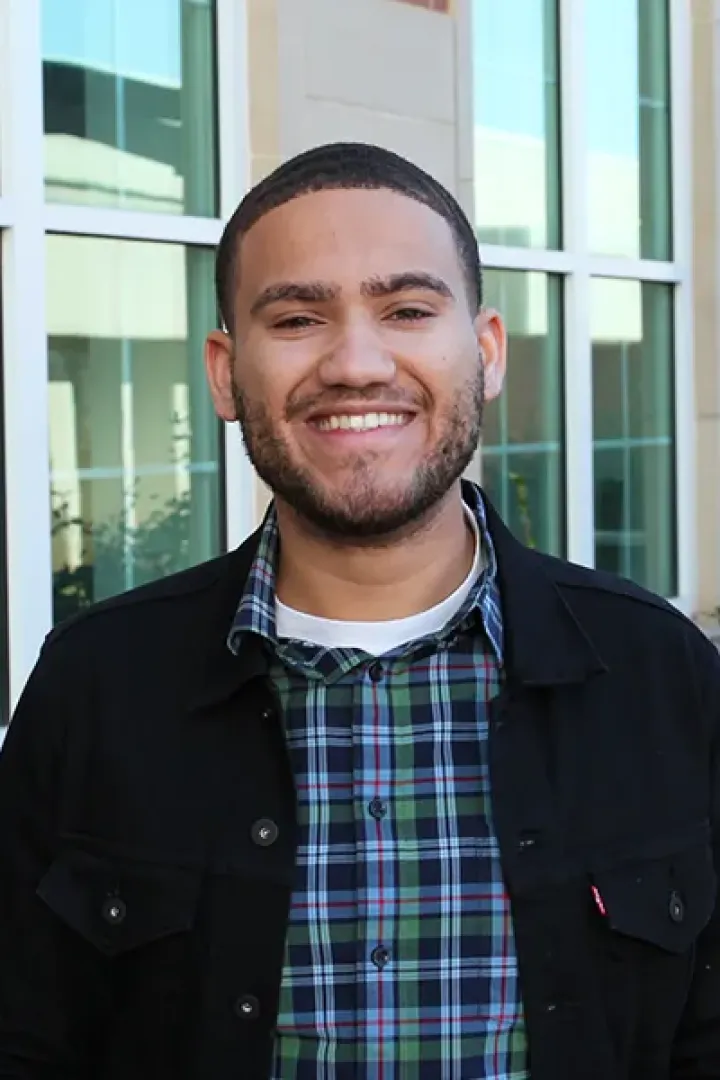 Bradley Kelly Headshot