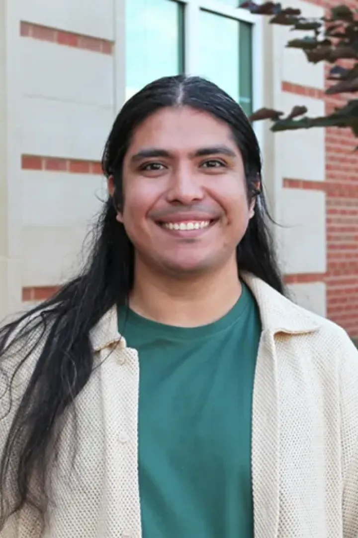 Justin Sanchez Headshot