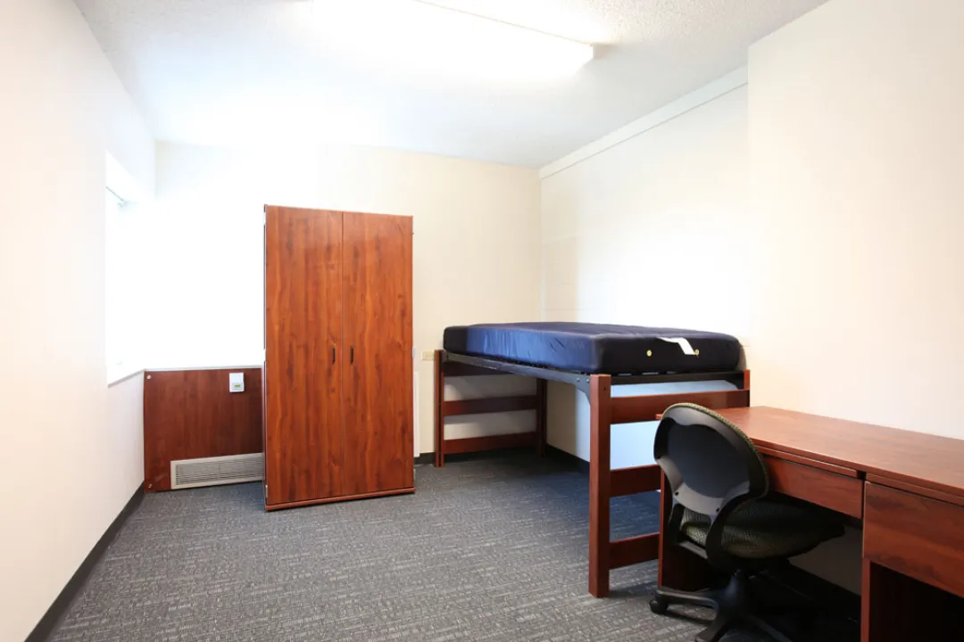 Holshouser, Tower Room Single