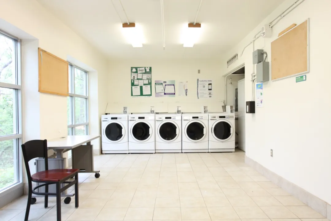 Hawthorn Laundry Room