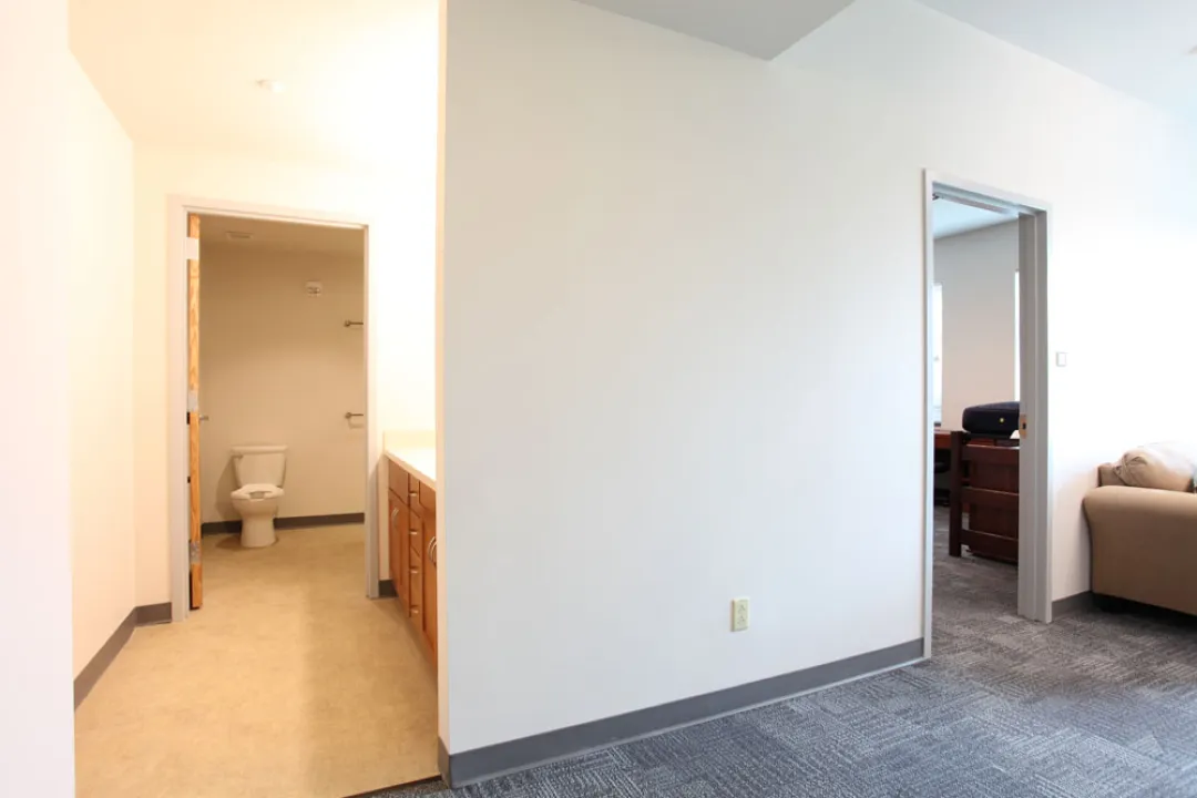 Laurel, 4_2 Suite