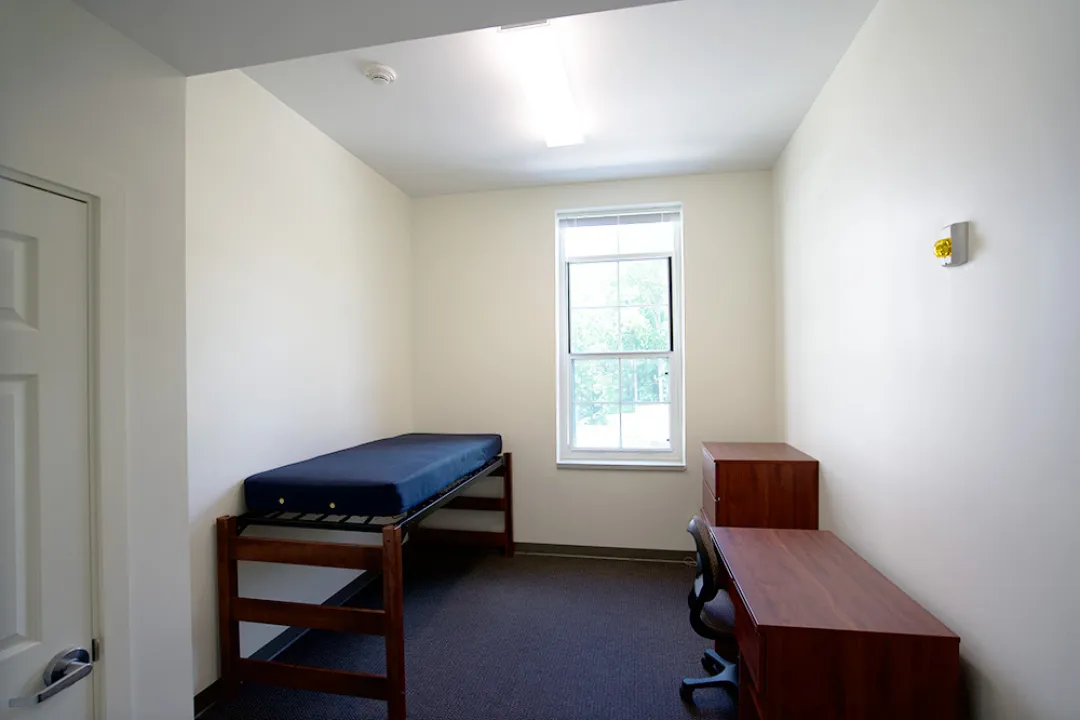 Levine, 4-4 Apartment