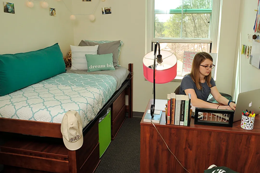 Levine, 4-4 Apartment