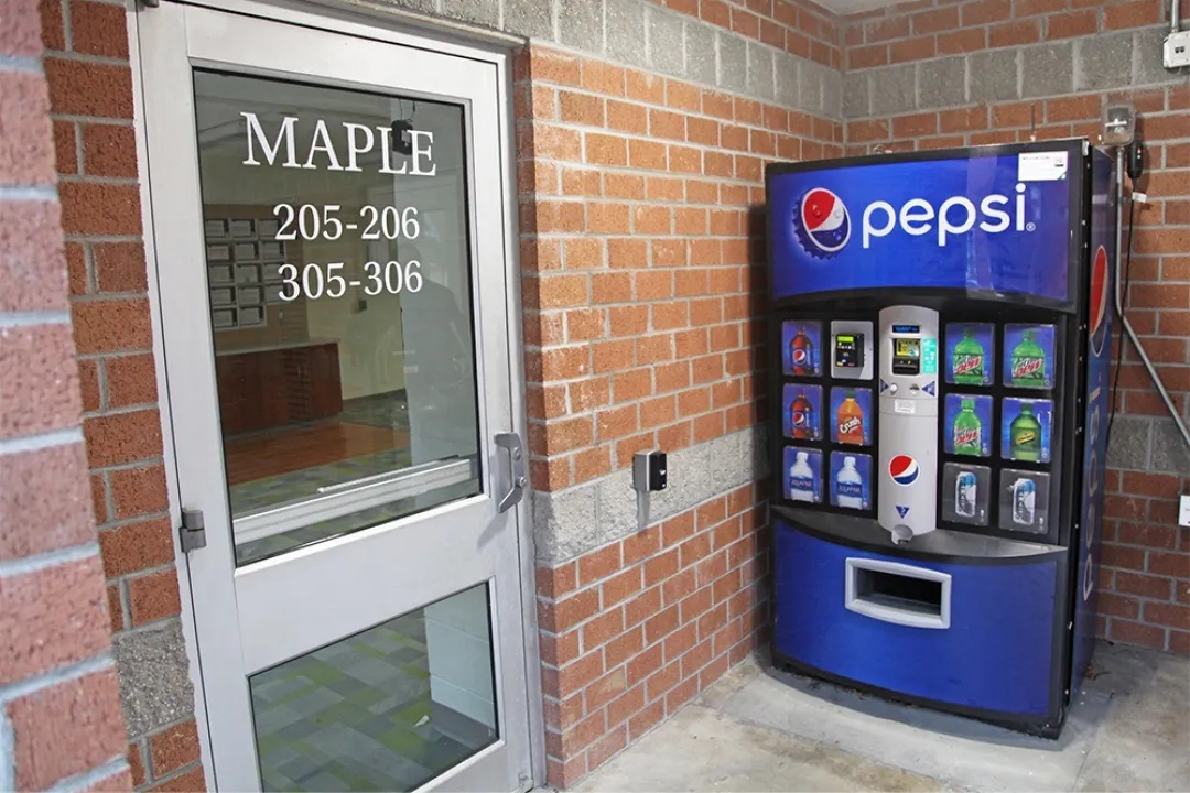 Maple, Vending