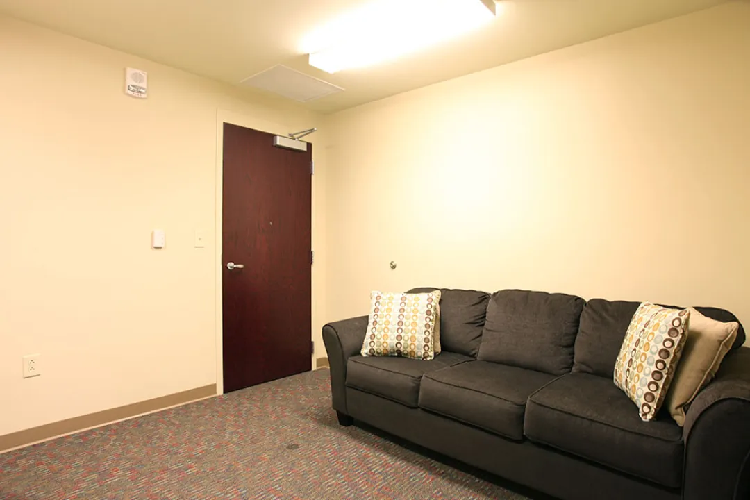 Miltimore, 2_2 Suite