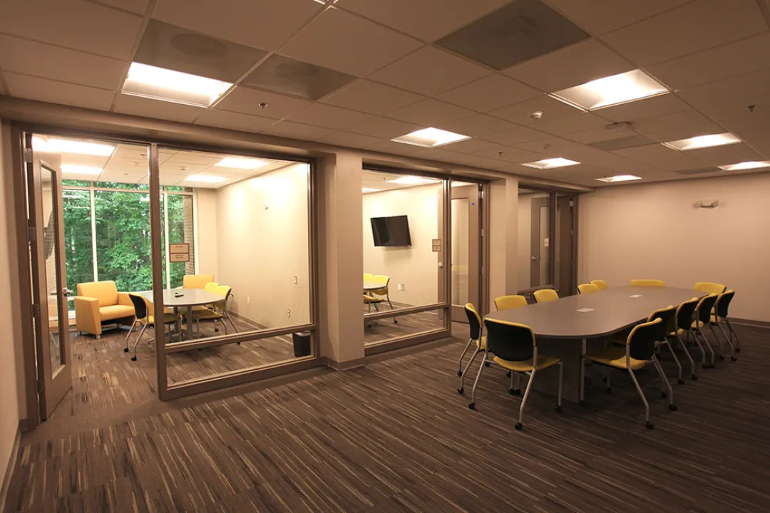 Scott, Community Group_Private Study Rooms