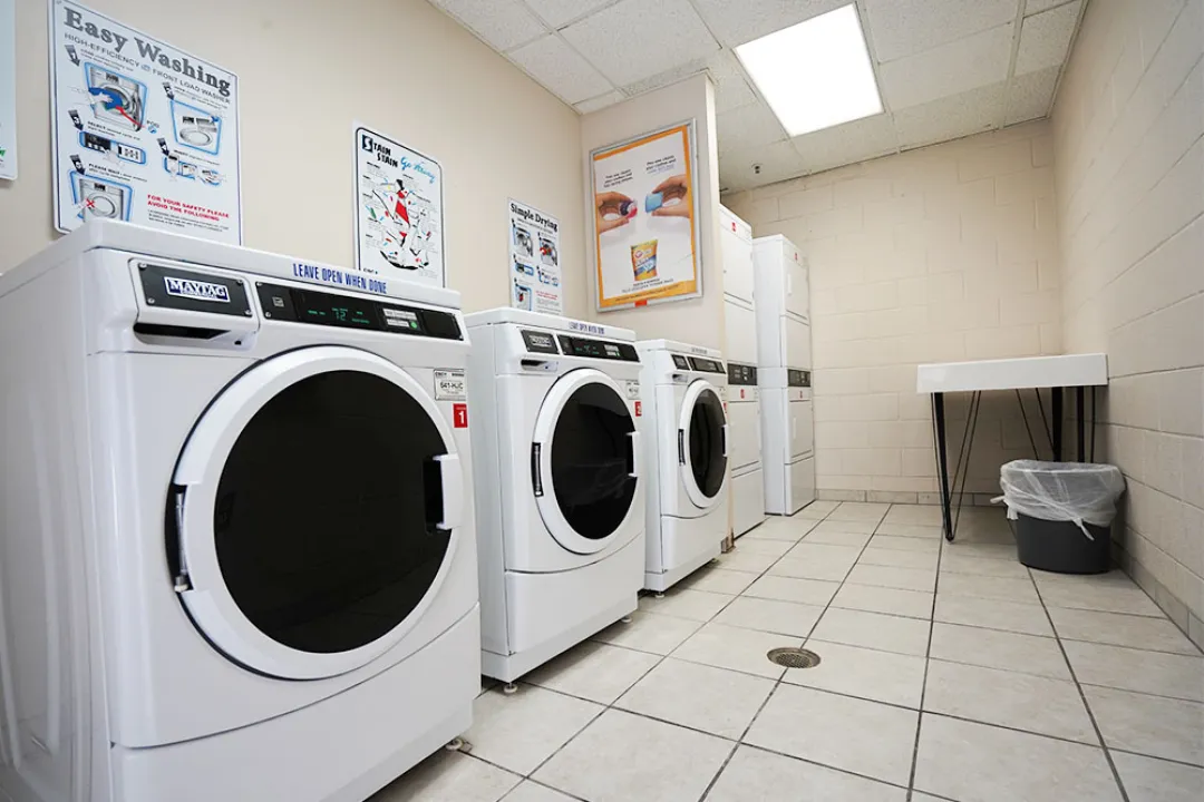 Wallis, Community Laundry Room