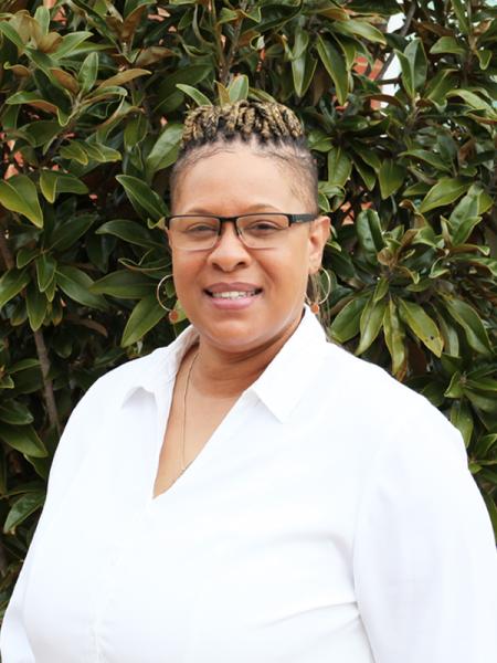 photo of Charlotte Muhammad smiling