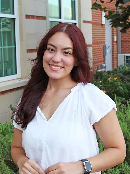 Julia Velez staff photo