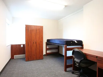 Holshouser, Tower Room Single