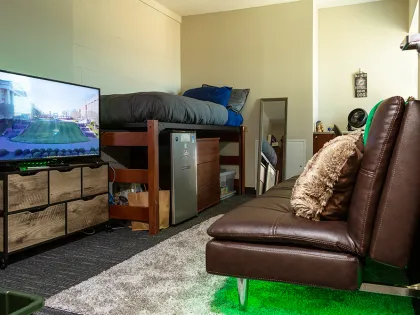 Photo of a decorated Tower Single in Holshouser.jpg