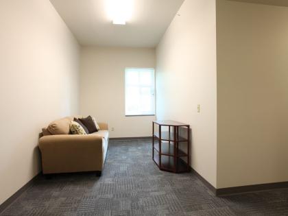 Laurel, 3-3 Suite
