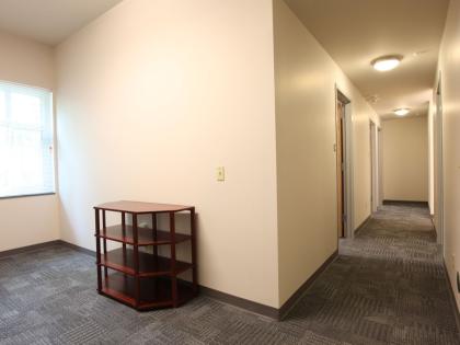 Laurel, 3-3 Suite