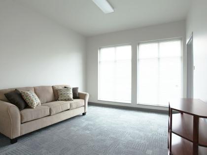 Laurel, 4-4 Suite