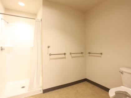 Laurel, 4-4 Suite