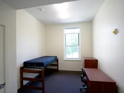 Levine, 4-4 Apartment