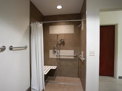 Levine, 4-4 Apartment