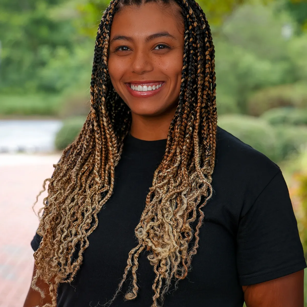 Sabrina Headshot