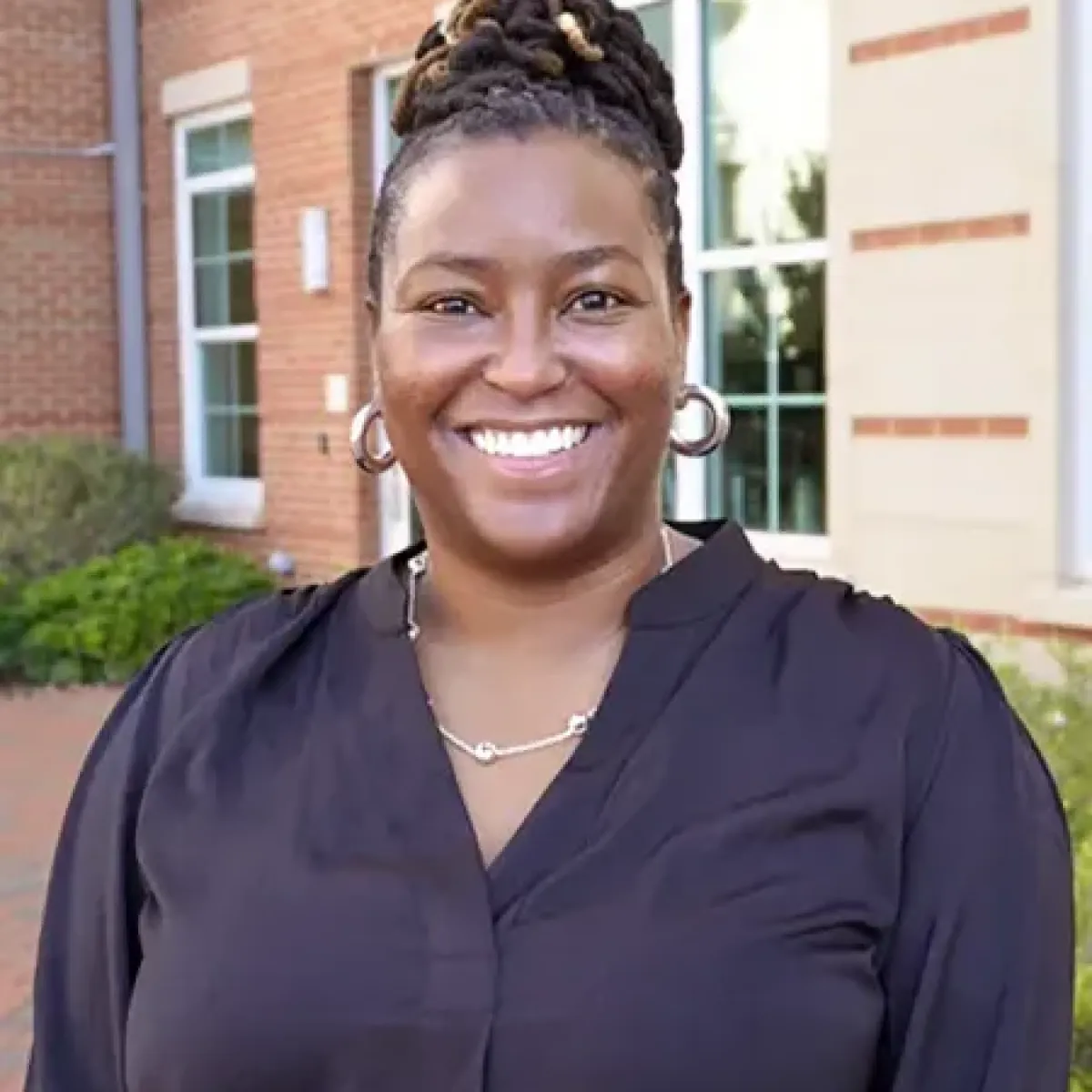 Nequel Burwell Headshot
