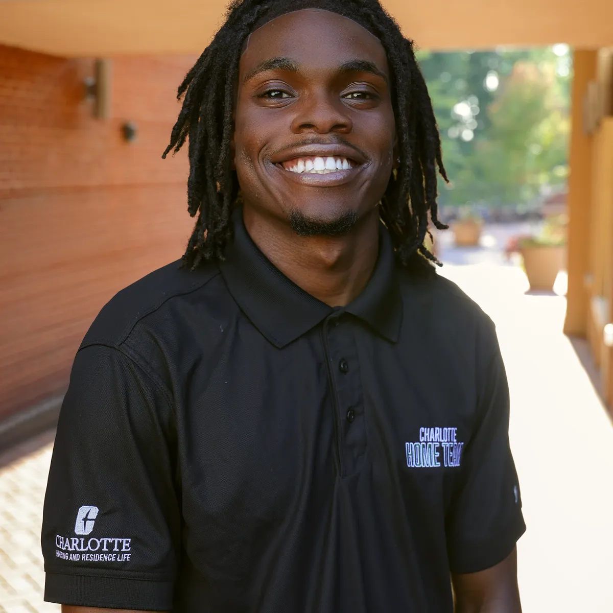 Oluwole headshot